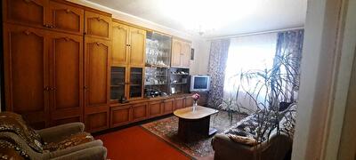 Теодора Драйзера вул., 2А