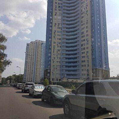 Київ, Академіка Глушкова просп., 9В