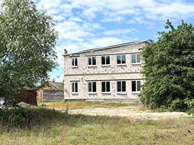 Київська обл., Вишгородський район, с. Лебедівка, Лебедина, 63А