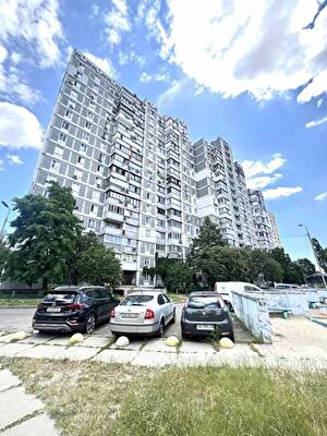 Київ, Йорданська вул., 1А