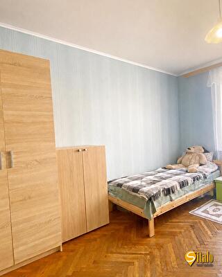 Київ, Бакинська вул., 37А