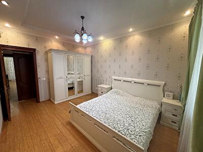 Киев, Вышгородская ул., 45/2