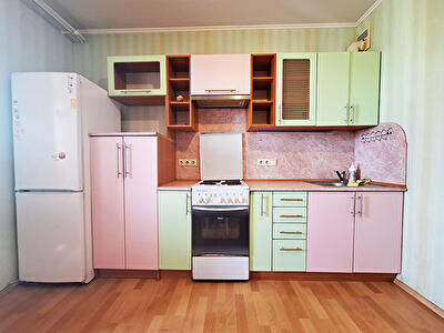 Киев, Милославская ул., 12