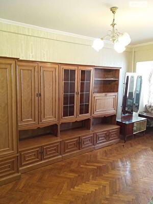 Евгения Сверстюка ул., 8А
