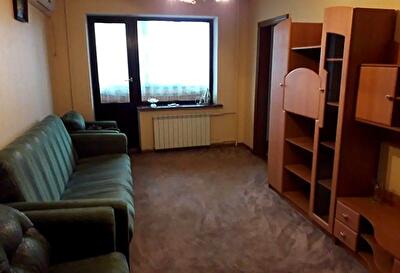 Днепр, Маршала Малиновского ул., 10