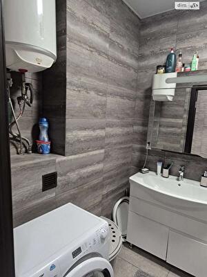Соборности просп., 17 К2, К2