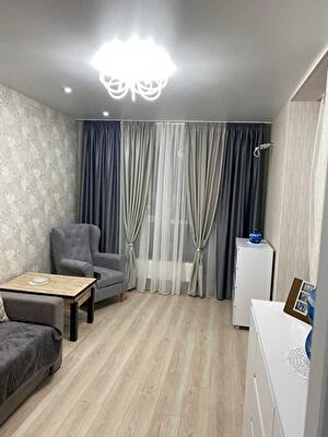 Київ, Ревуцького вул., 40В