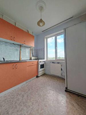 Киев, Сулеймана Стальского ул., 28А