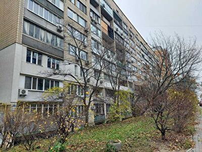 Василия Тютюнника ул., 22/26