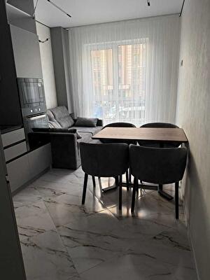 Киев, Метрологическая ул., 107