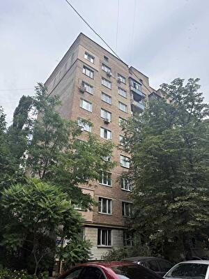 Киев, Митрополита Василия Липковского ул., 37