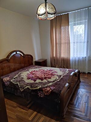 Запорожье, Автозаводская ул., 20