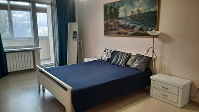 Печерский спуск, 8