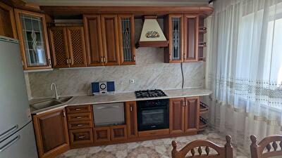 Києво-Святошинський район, смт Чабани, Машинобудівників вул., 2В