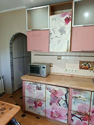 Бориспільський район, м. Бориспіль, Володимира Момота вул.