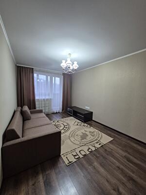 Харків, Леся Сердюка вул., 40