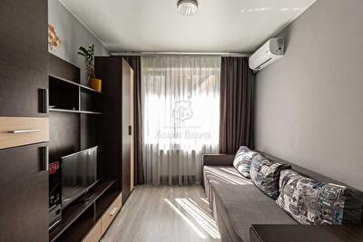 Київ, Стеценка вул., 75М
