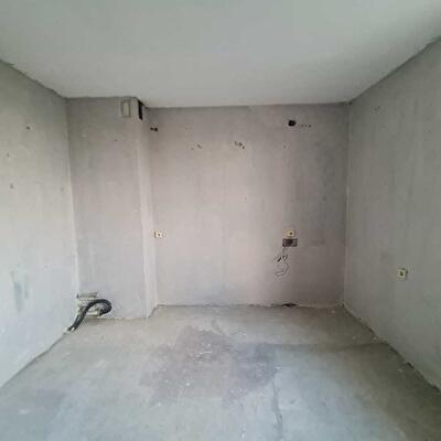 Київ, Дарницький бул., 8