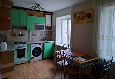 Днепр, Гладкова ул.