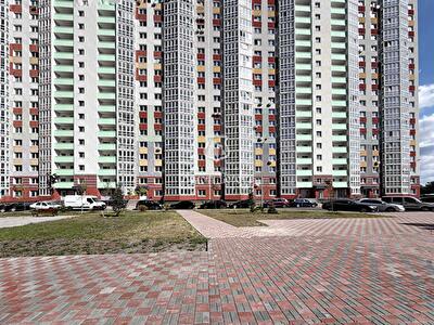 Киев, Бориса Гмыри ул., 22Б