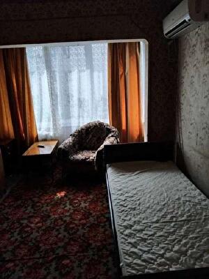 Амвросия Бучмы ул., 5/1