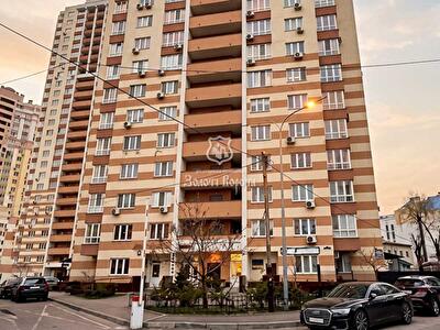 Киев, Краковская ул., 27