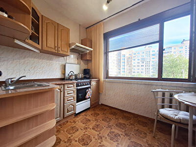 Киев, Приречная ул., 17В