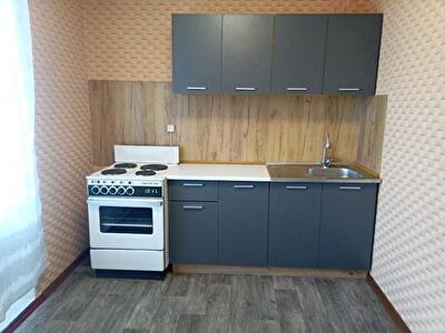 Київ, Героїв Космосу вул., 13